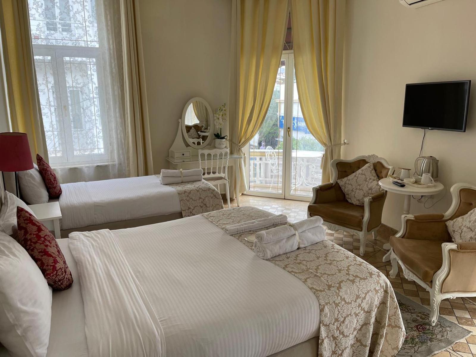 Lord's Boutique 3*